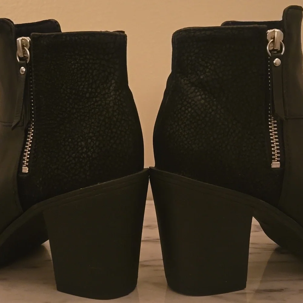 H&M Divided Black Ankle Booties - Picture 5 of 12